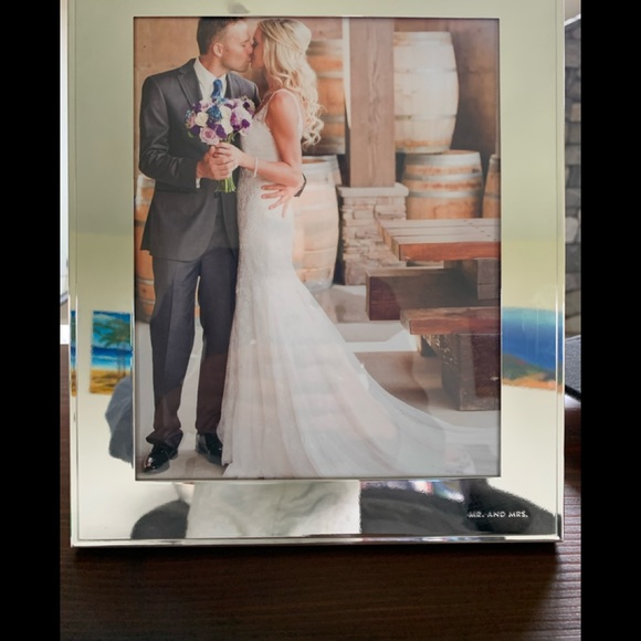 Kate Spade Darling Point collection 8x10 MR & MRS Frame - Picture 2 of 8